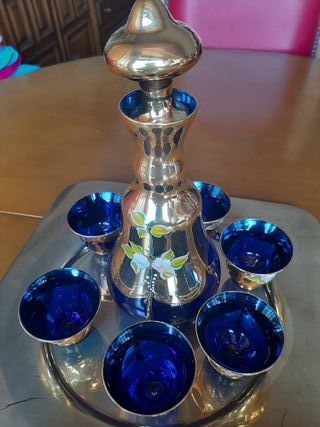 TAZZE E BOTTIGLIA IN VETRO DI MURANO