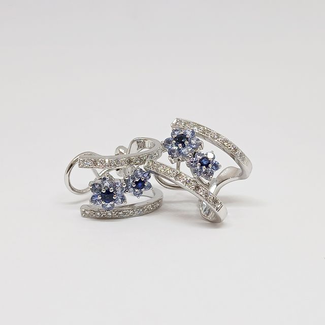 Pendientes Oro Blanco Flores Zafiros Brillantes