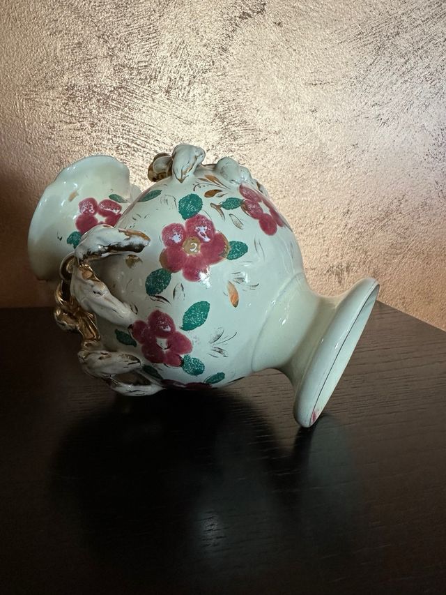 Vaso decorativo in ceramica