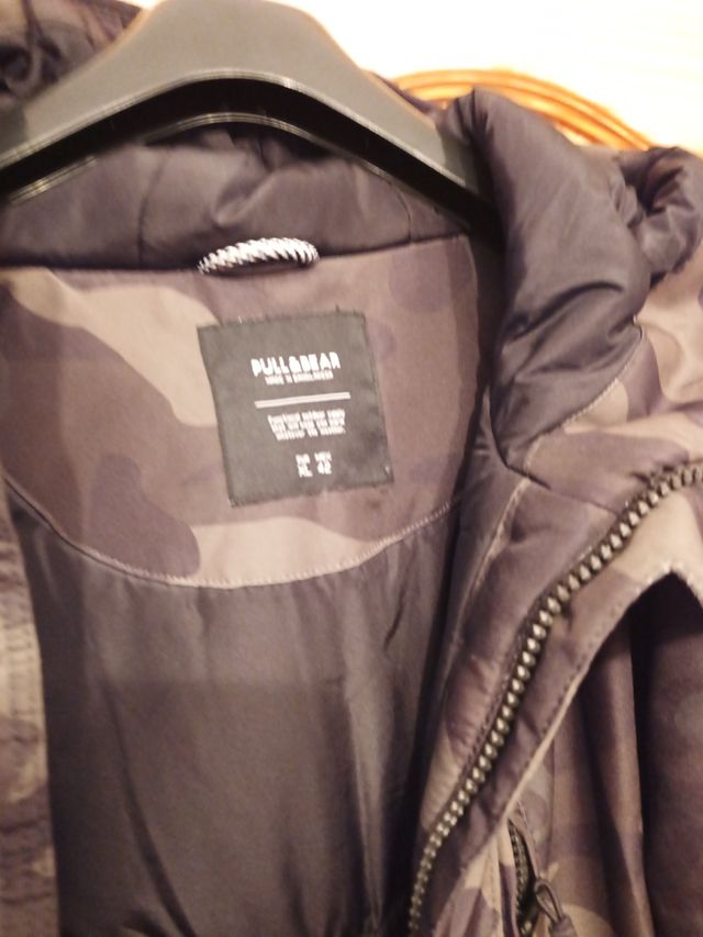 Parka  pull and bears