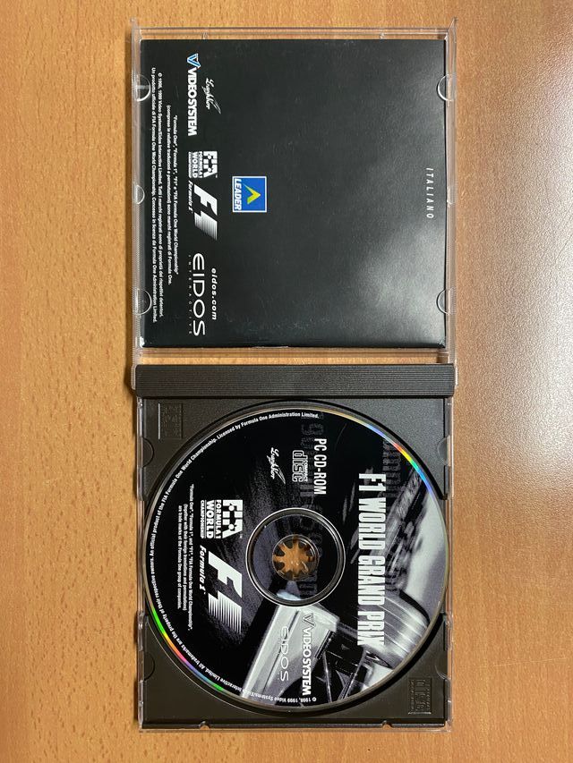 F1 world grand prix cd-rom video gioco pc