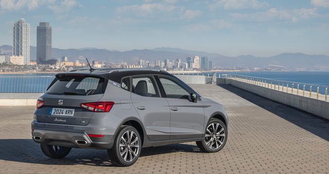 ALQUILER DE COCHES SEAT ARONA 2024