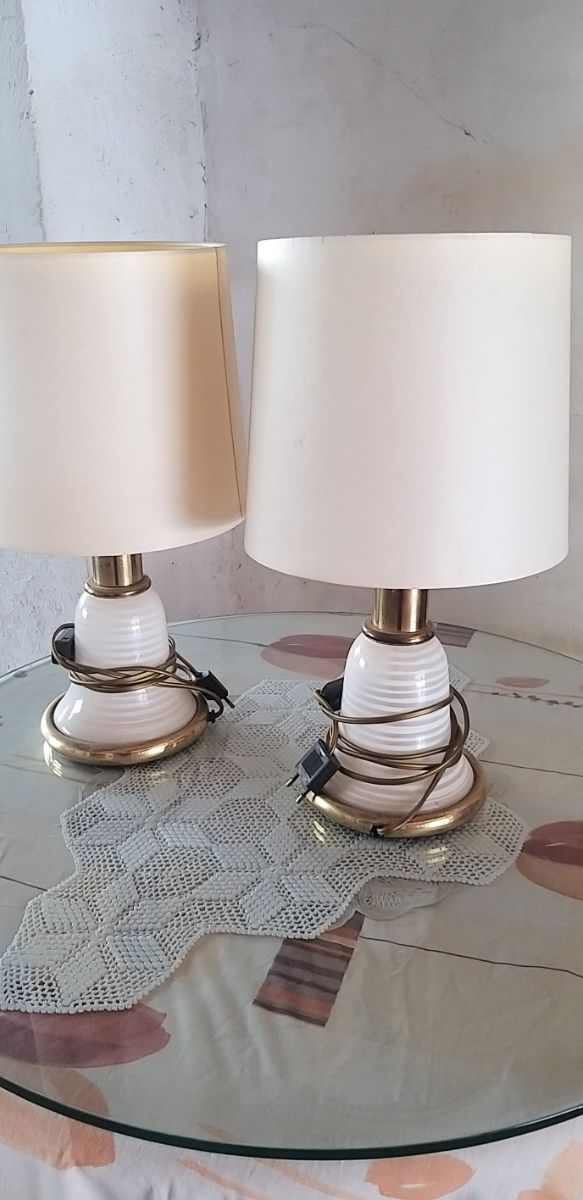 Lámparas mesita precio lote