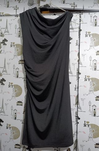 Vestido negro asimétrico fiesta HM