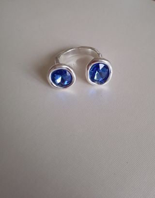 Anillo estilo Uno de 50.