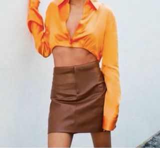 Falda efecto piel Zara