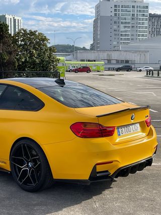BMW M4 2016