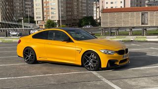 BMW M4 2016