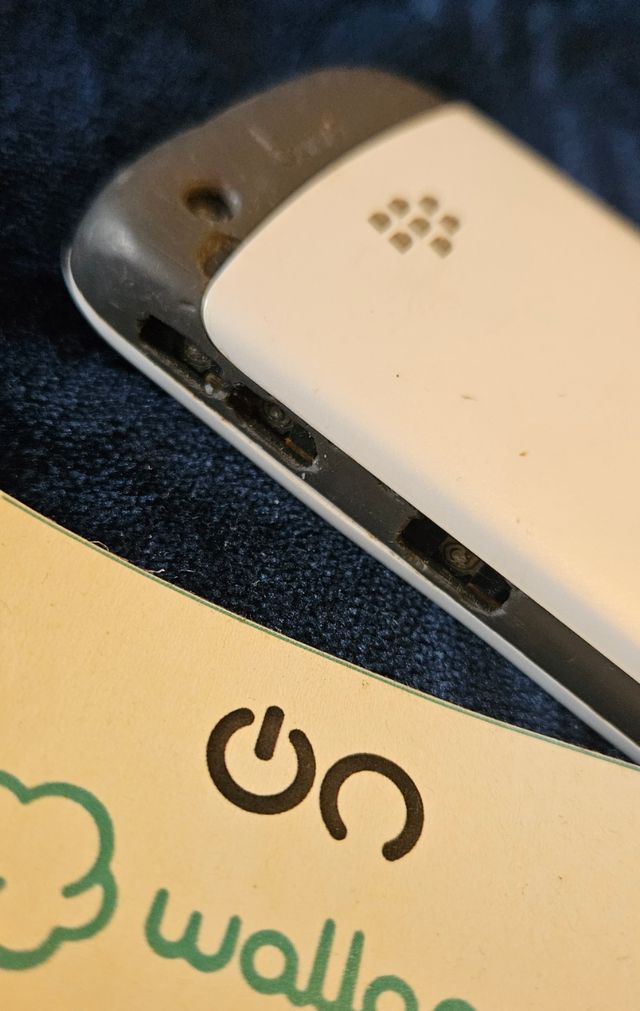 Blackberry curve 8520