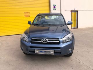 Toyota Rav4 2.2 D-CAT 177 cv 