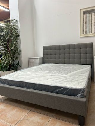 Cama Matrimonio 135x190 Gris + Cabecero ! 