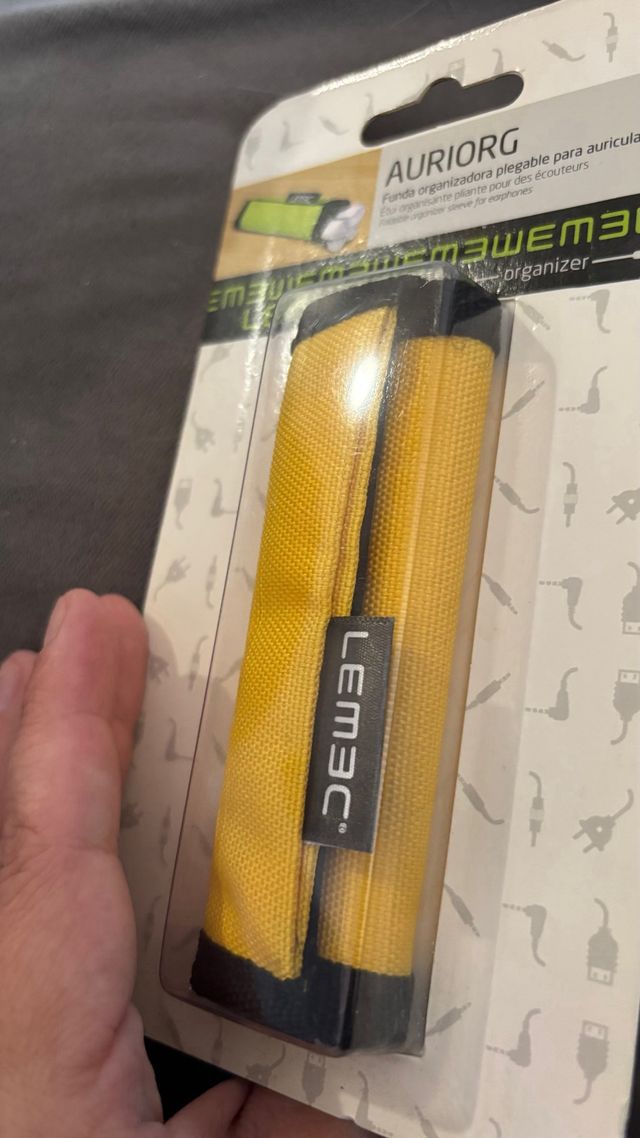 funda organizadora plegable lara auriculares