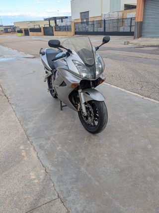 Honda VFR 800 VTEC