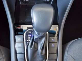 Hyundai IONIQ 1.6 GDI HYBRID 141 CV TEKNO 