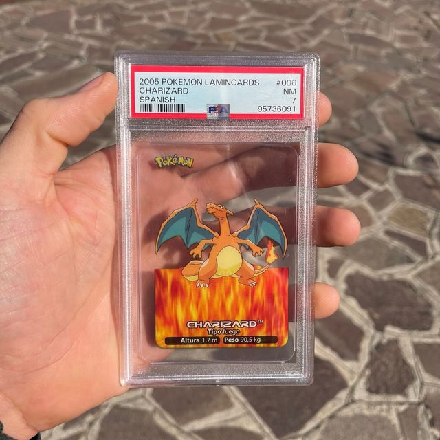 Lamincard carta Pokemon Charizard