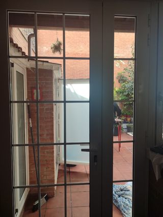 Puerta de aluminio