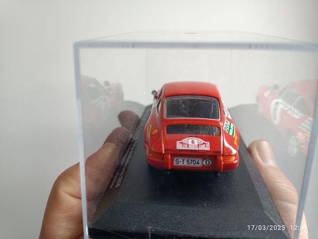 Porsche 911S 1:43