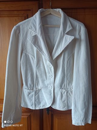 Americana de pana blanca