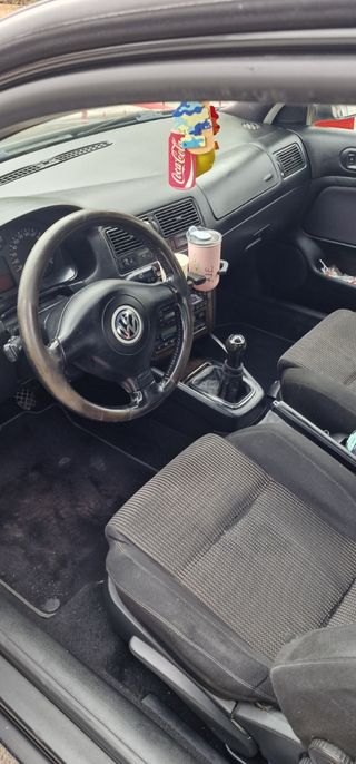 Volkswagen Golf 2003