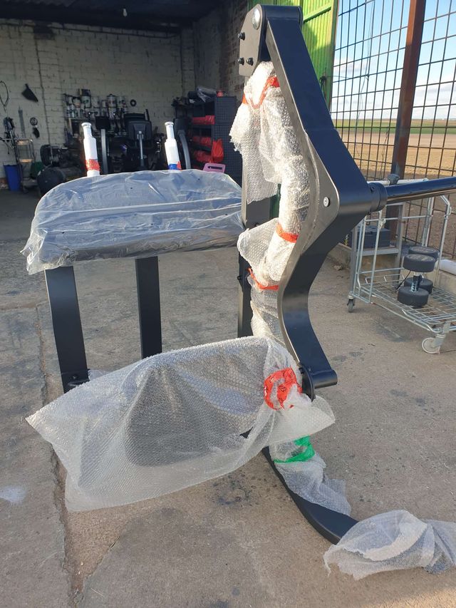 MAQUINAS DE GIMNASIO