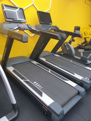 MAQUINAS DE GIMNASIO