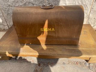 Maquina de coser antigua Sigma