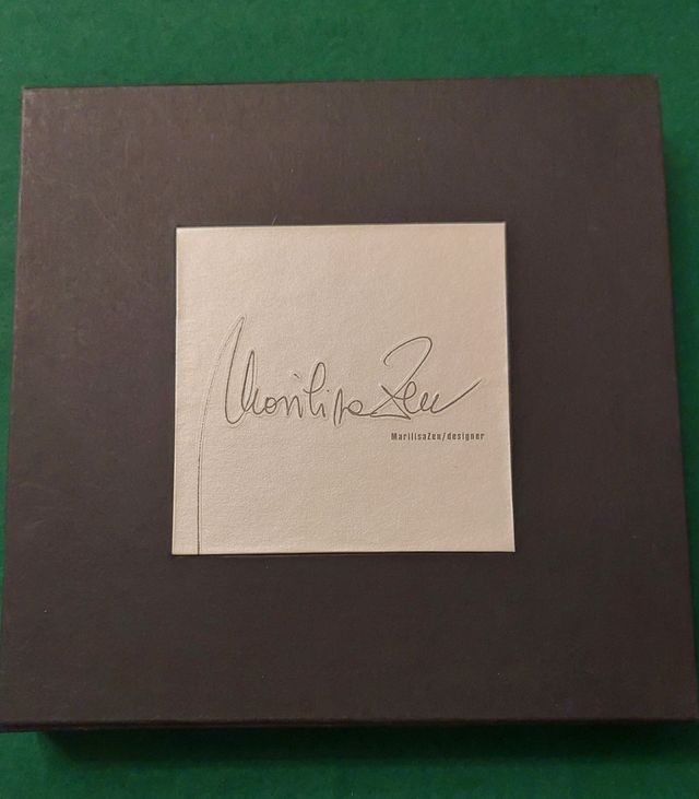 Collana con pendente oro molecolare. Marilisa zen