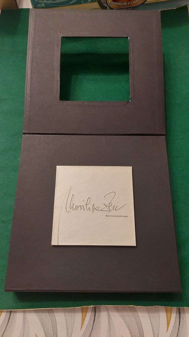 Collana con pendente oro molecolare. Marilisa zen