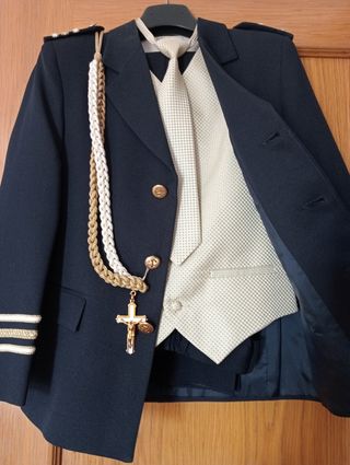 Traje de comunión de chico