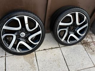 LlantasRenault 4x100con neumáticos 205/40R17