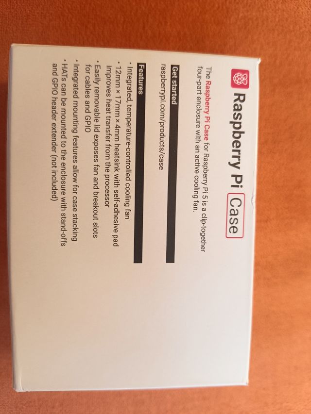 Carcasa oficial Raspberry pi 5 
