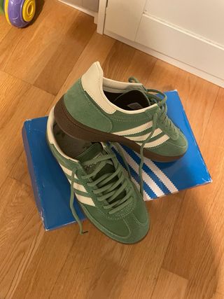 zapatillas Adidas verdes