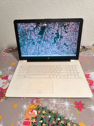 Portátil HP NOTEBOOK AMD A6-9220