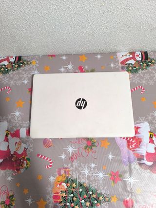 Portátil HP NOTEBOOK AMD A6-9220