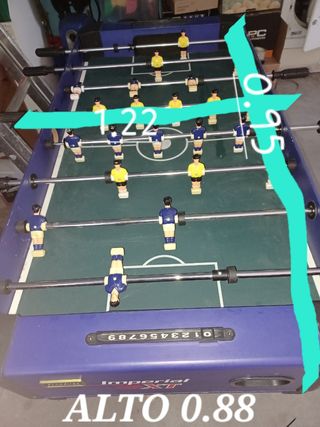 Billar y futbolin ......niños.