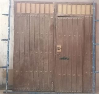 Puerta antigua madera