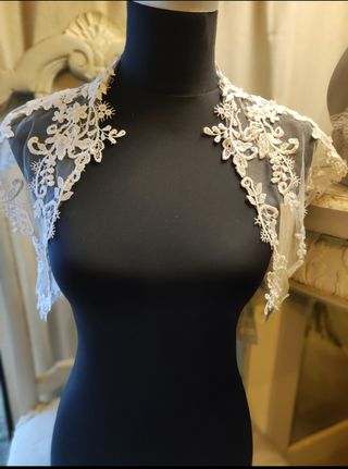 Chaqueta torera novias 