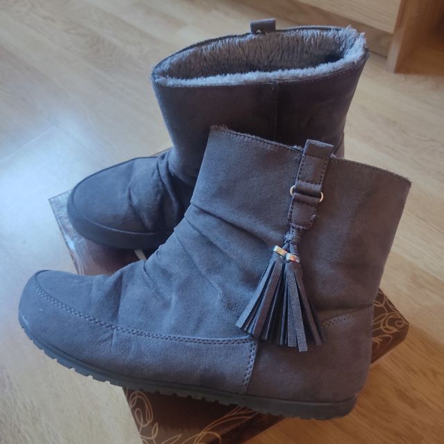 Botin gris Primark