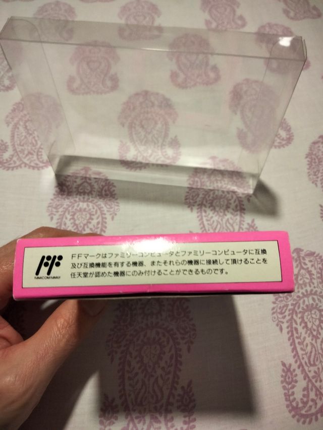 Super Mario Bros famicon.