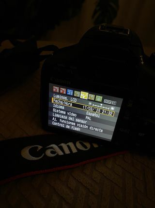 Camara Reflex Canon Eos 450D