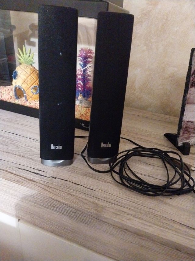 Altavoces hercules