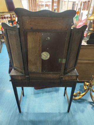 Antiguo tocador años 20