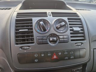 Mercedes-Benz Vito 2012