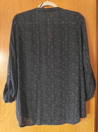 Blusa lunares blancos Spirit