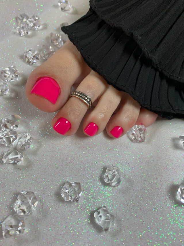 Uñas y Pedicura Premium