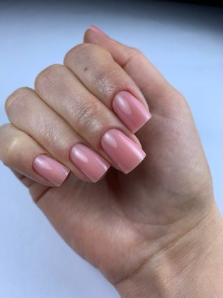 Uñas y Pedicura Premium