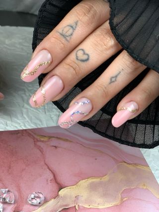 Uñas y Pedicura Premium