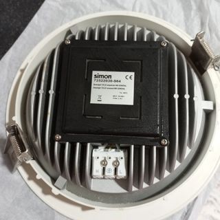  Dos Focos  marca Simon 