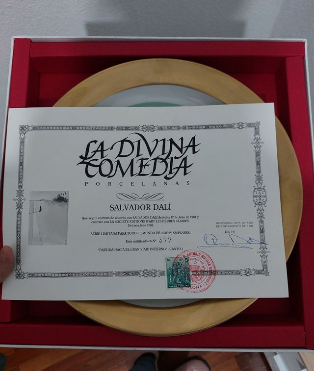 Plato porcelana Salvador Dali
