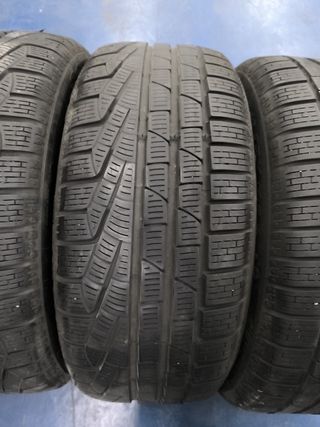 225/40R18 92V M+S Pirelli RUNFLAT Inv